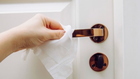 Como combater o corona vírus com água sanitária Como combater o corona vírus com água sanitária