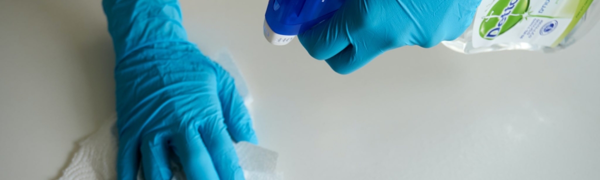 Cloro e água sanitária funcionam como desinfetante?